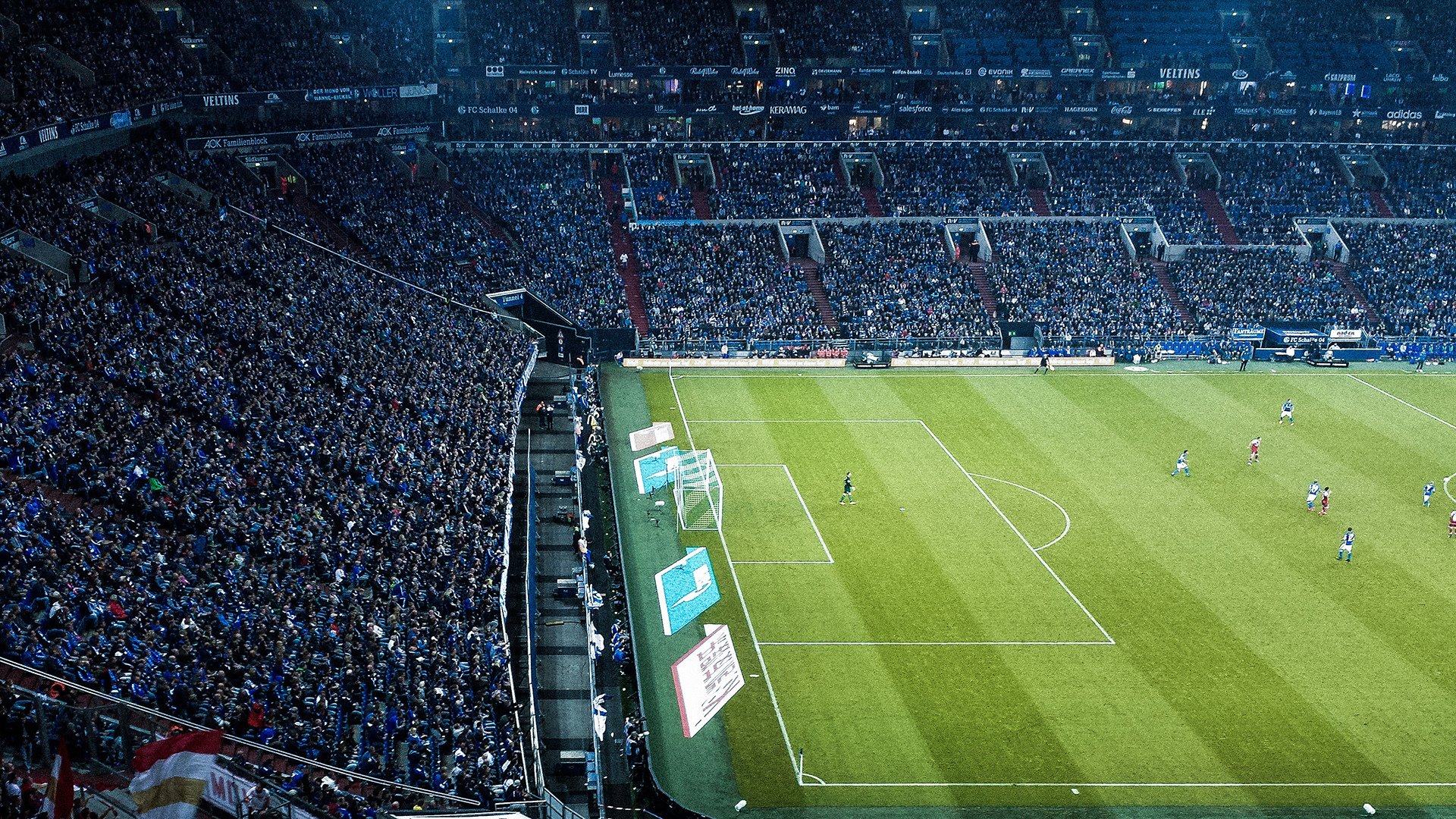 英超联赛中的心理健康管理，英超联赛特性及大数据精细汇总